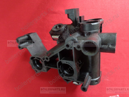 Группа обратки (правый гидроузел возврата) Ariston BITRON 65104335